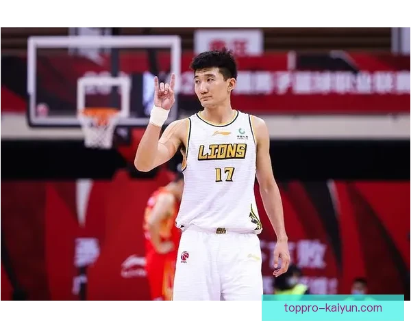 霍村反击效率提升，近期比赛表现稳健，进攻将更加具威胁。